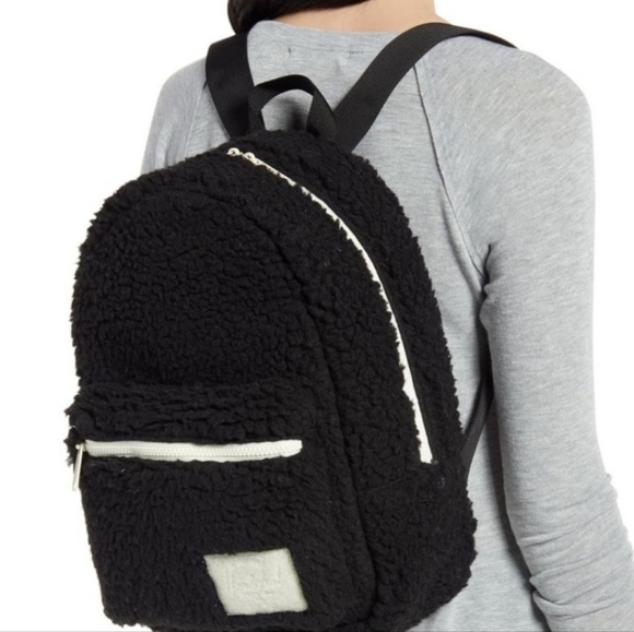HERSCHEL Black Fleece Small Grove Backpack NWT - Picture 1 of 9